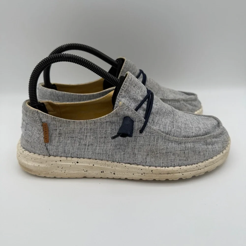 Women's Hey Dude Wendy Chambray White Blue Canvas Slip-On‎ Comfort Shoes Size 8